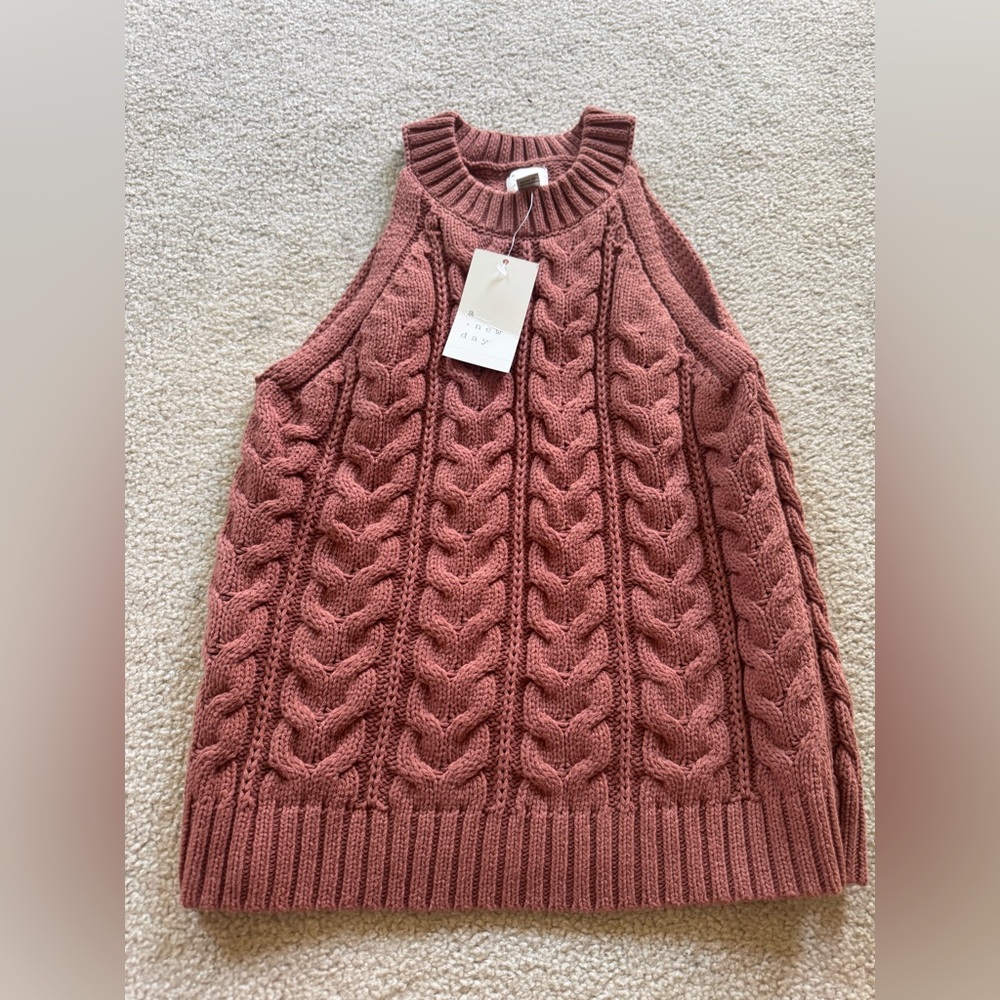 Women’s A New Day Cable Knit Sleeveless Sweater Size Small New